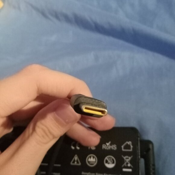 USB C Laptop Charger 65w - Picture 2 of 6